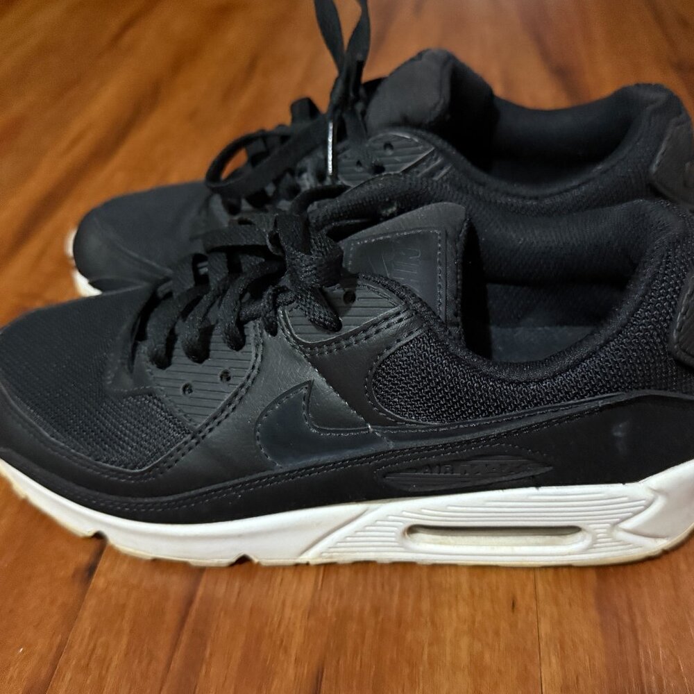 Nike Women's Air Max 90 Shoes | Size 9.5 | Black with White Sole